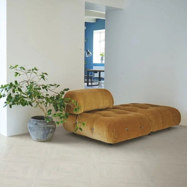 Ламинат Pergo Chevron 12 Pro Дуб Морозный Патинированный L1254-04157 в Уфе