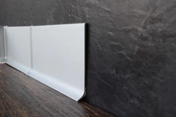 Алюминиевый плинтус ЭлитПроф Анодированный Плоский (60х11х2500 мм) в Уфе