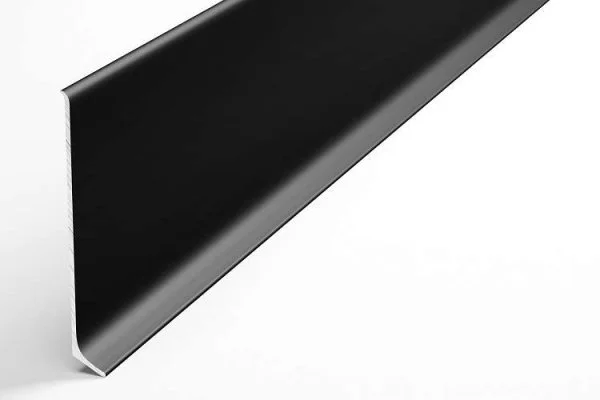 Алюминиевый плинтус Bonkeel ПЛ100 515л Черный (95,1х11,2х2500мм) в Уфе