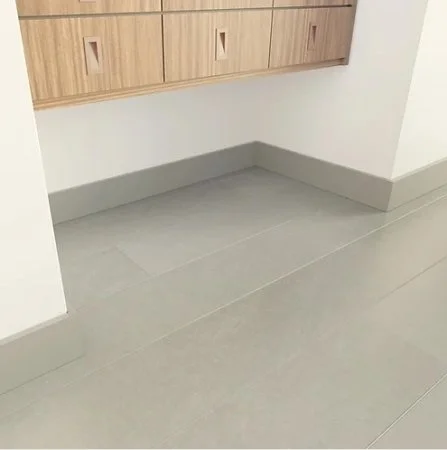 Плинтус NMC Wallstyl FD2S (110х15х2000 мм) в Уфе