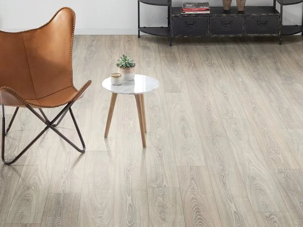 Ламинат Egger PRO 8/33 4V Дуб Бардолино серый EPL036 в Уфе