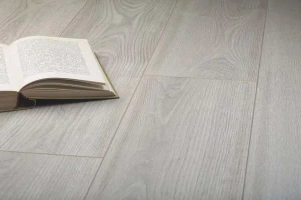 Ламинат Kronopol Platinium Milo Aqua Block 3034 Ferrara Oak в Уфе