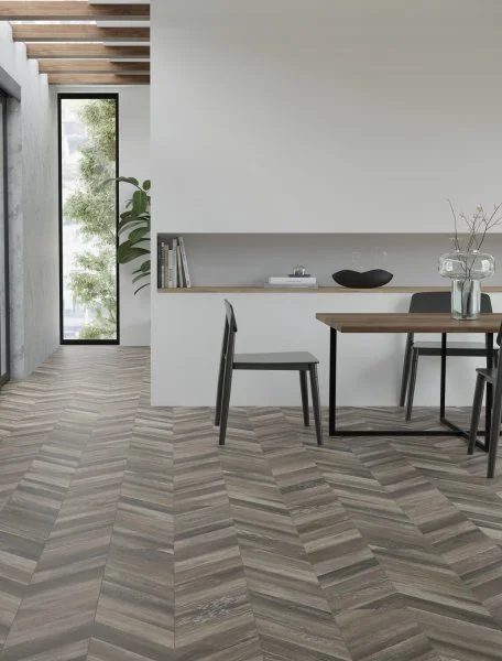 Ламинат Egger PRO 8/33 4V Large Дуб Кестинкорт Шоколад левая EPL240F4CL в Уфе