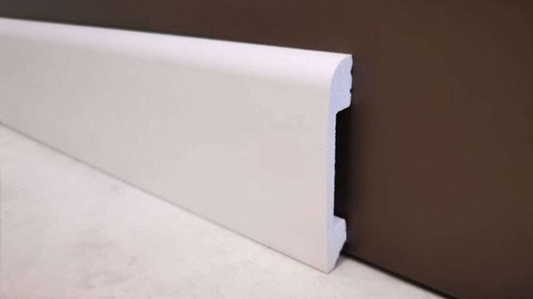 Плинтус Solid UHD 05/80 (80х13х2400 мм) в #REGION_NAME_DECLINE_PP#